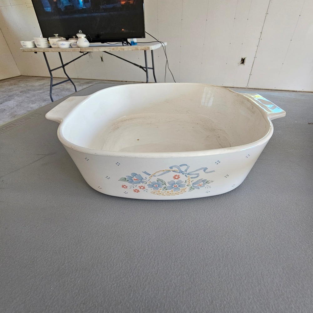 Corning Ware Country Cornflower A-2-B 2 Liter Square Casserole Dish Vintage